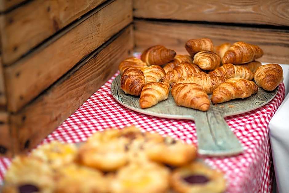 Holiday Inn A55 Chester West By IHG