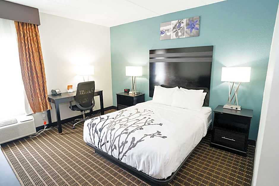 Sleep Inn & Suites West Knoxville