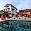 Huaman hot spring villa