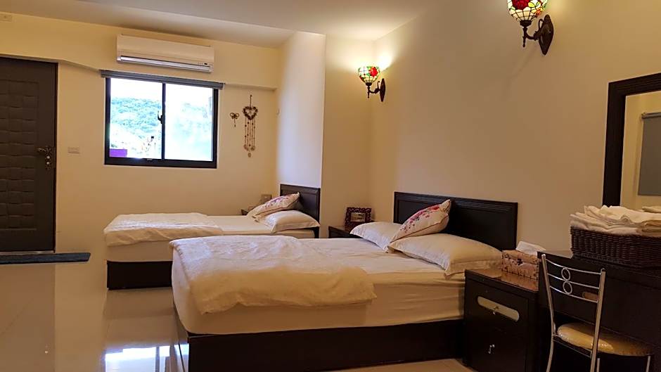 Qinbian B&B