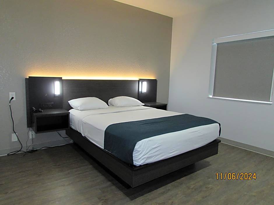 Motel 6-West Des Moines, IA