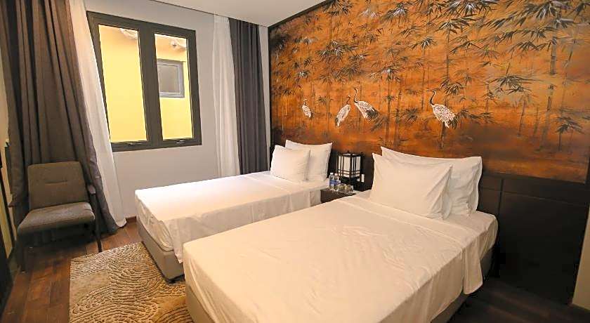 Lynn Times Thanh Thuy