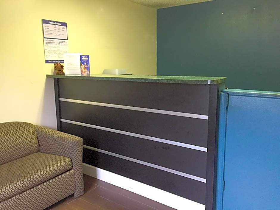 Studio 6-Statesboro, GA