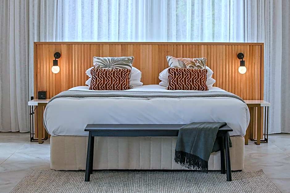 Seahorse Inn Hotel & Villas
