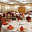 Holiday Inn Clark - Newark By IHG