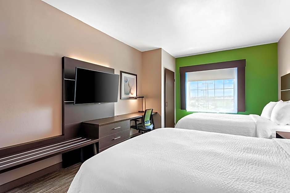 Holiday Inn Express Hotel and Suites Ada By IHG