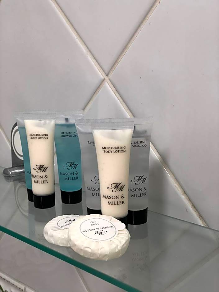 Old Hunters Lodge Whipsnade Limited