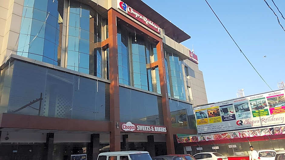 Photo 1 of 22 of Hotel Chopra Residency