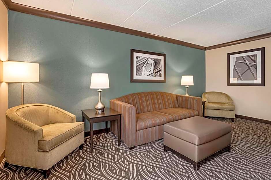 Best Western Plus Kingston Hotel And Conference Center