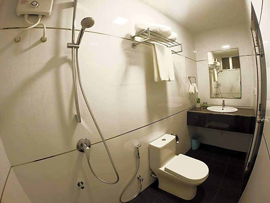 Planktons Beach Hotel