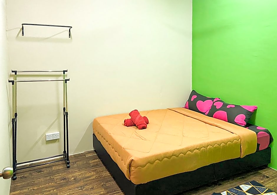 Hostel Black88 Airport Transit - Self Check in