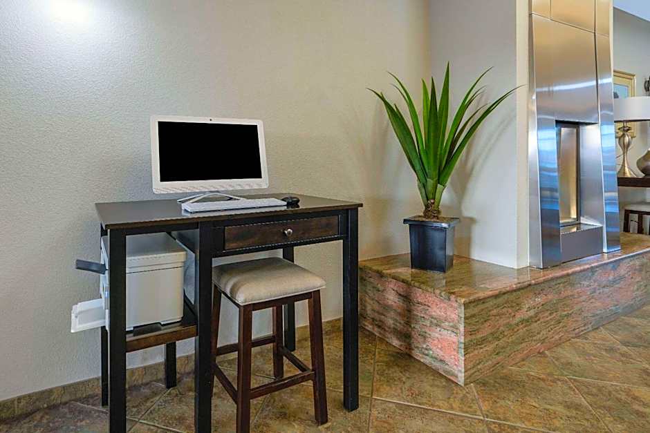 La Quinta Inn & Suites by Wyndham Loveland/Estes Park