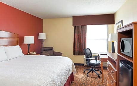 Premium King Room - Non-Smoking