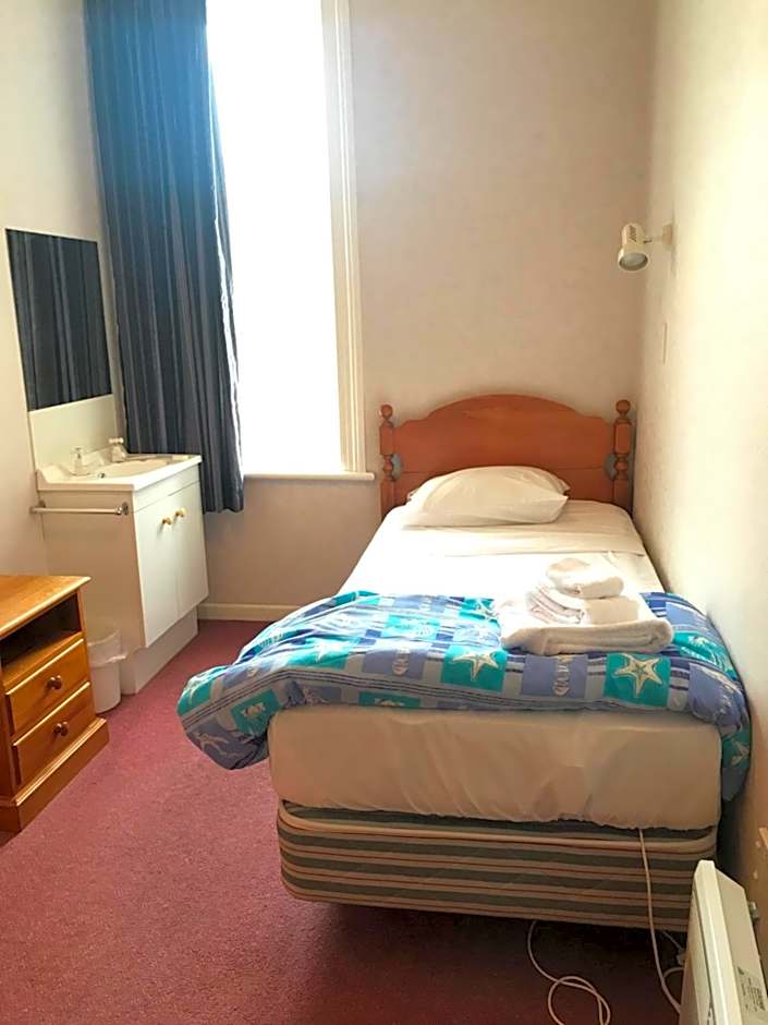 Criterion Club Hotel