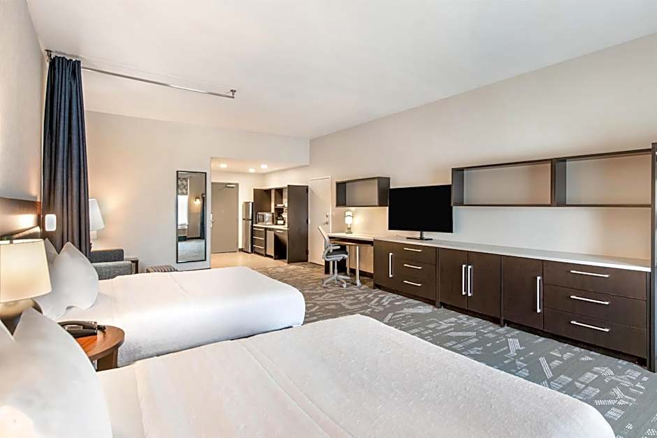 Photo 1 of 4 of Studio 2 Queen Beds, Mobility Accessible