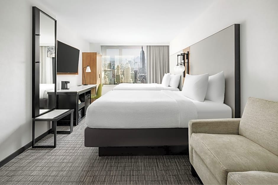 Fairfield Inn & Suites by Marriott New York Manhattan/Times Square South