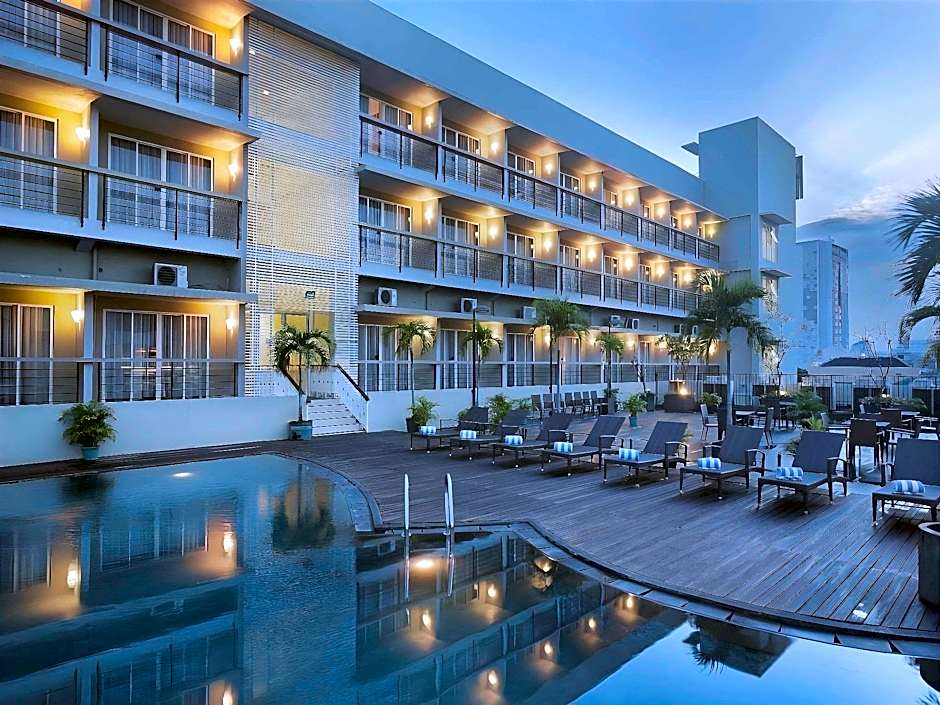 Quest Hotel Simpang Lima - Semarang by ASTON