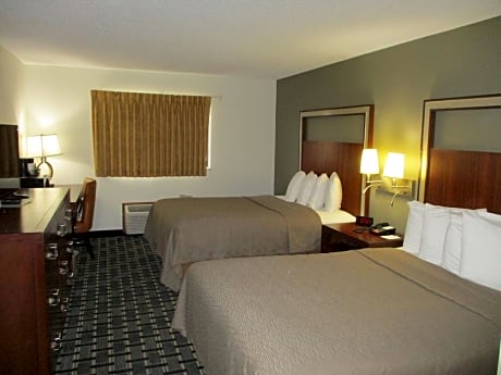 2 Queen Beds, Non-Smoking, Flat Screen Television, Desk, High Speed Internet Access, Microwave And R