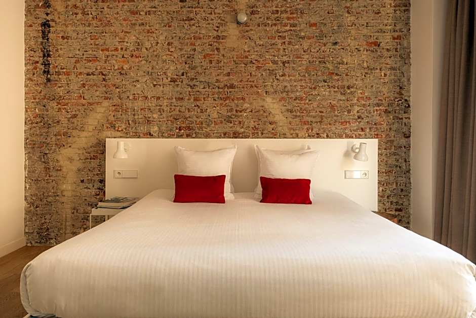 9Hotel Central