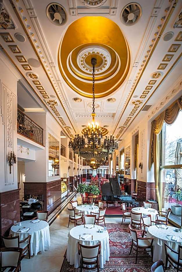 Hotel Moskva