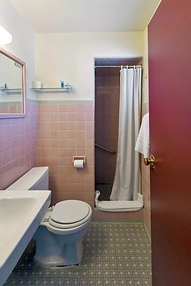 Pen Ann by Capital O Pharr/McAllen TX