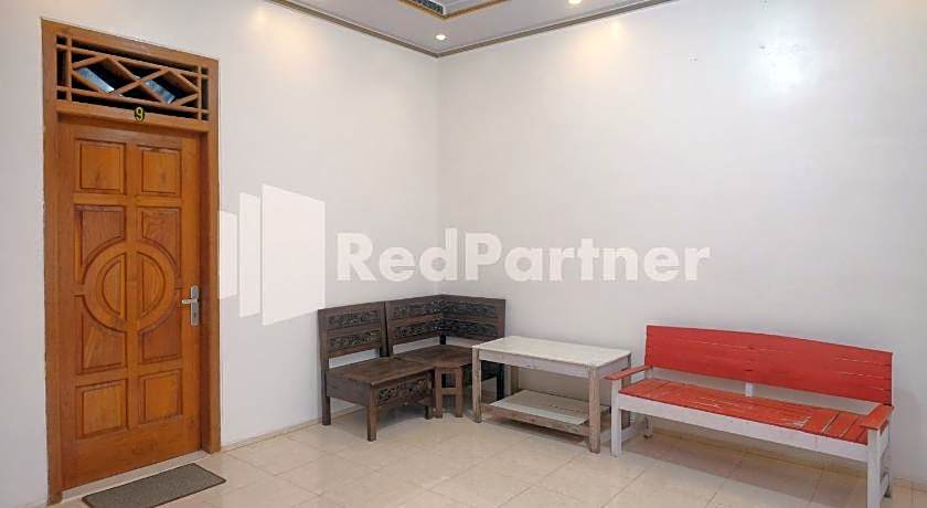 Wisma Giri Mulyo B near Grojogan Sewu Mitra RedDoorz