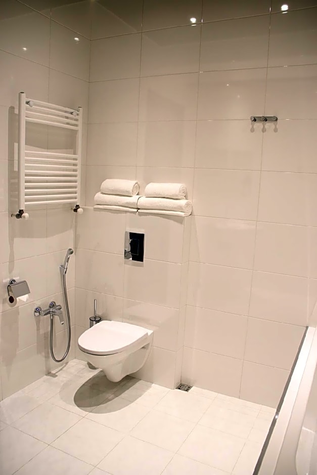 Super Luxury Apartments