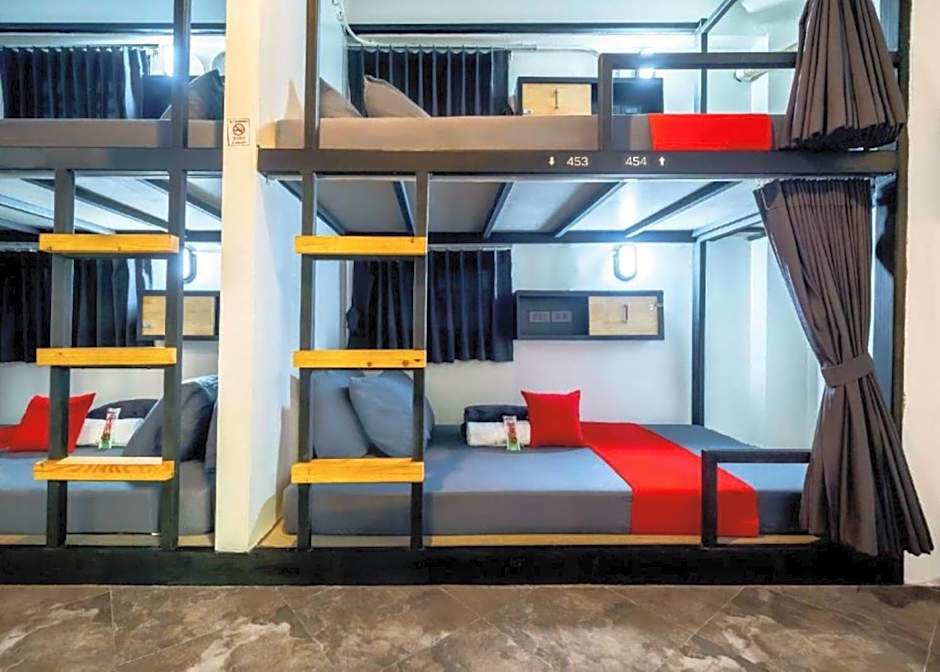 Episode 11 Hostel Sukhumvit