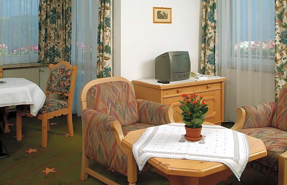 Appartement & Aparthotel Stern