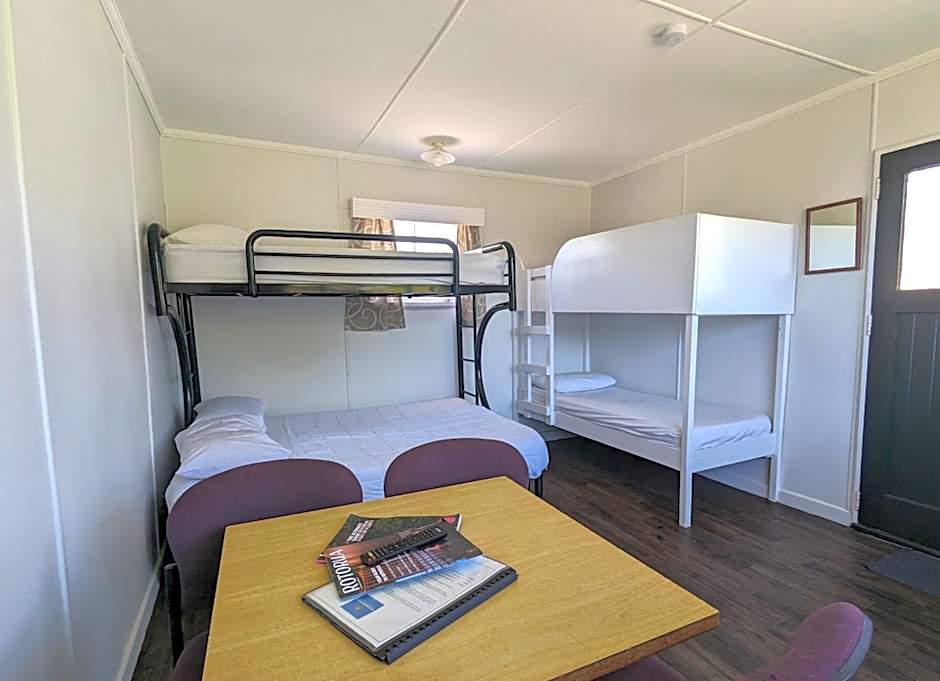 Holdens Bay Holiday Park