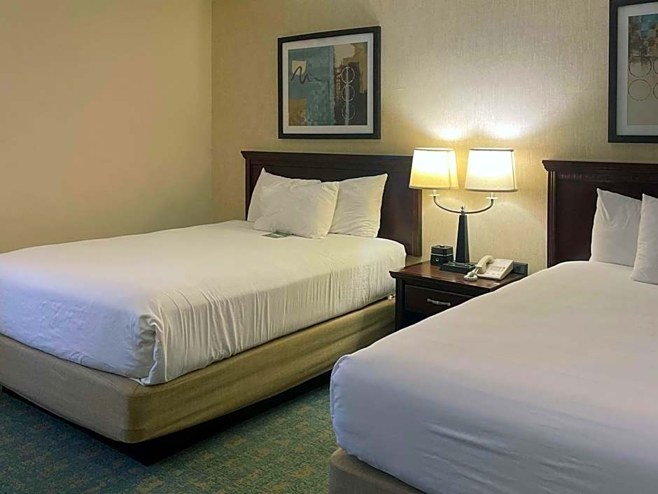 Prado Hotel by Choice Hotels