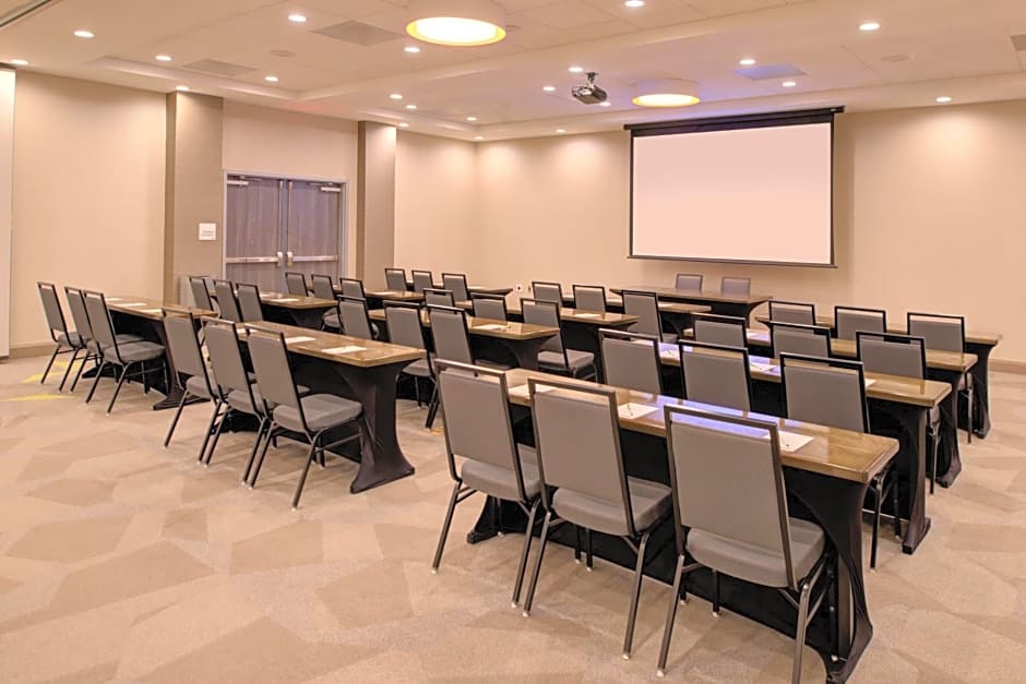 Holiday Inn Hotel & Suites Houston West - Katy Mills By IHG