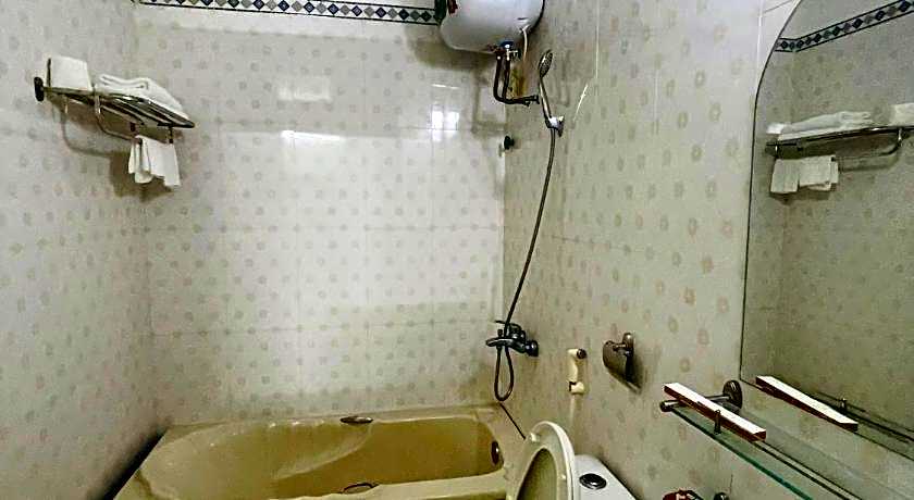 KHÁCH SẠN NGỌC LY 8