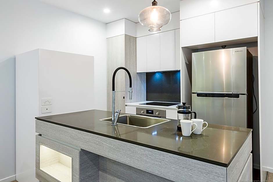 Boardwalk Burleigh Beach - Official