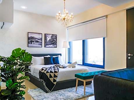 Tropicana 218 Macalister Studio with Seaview