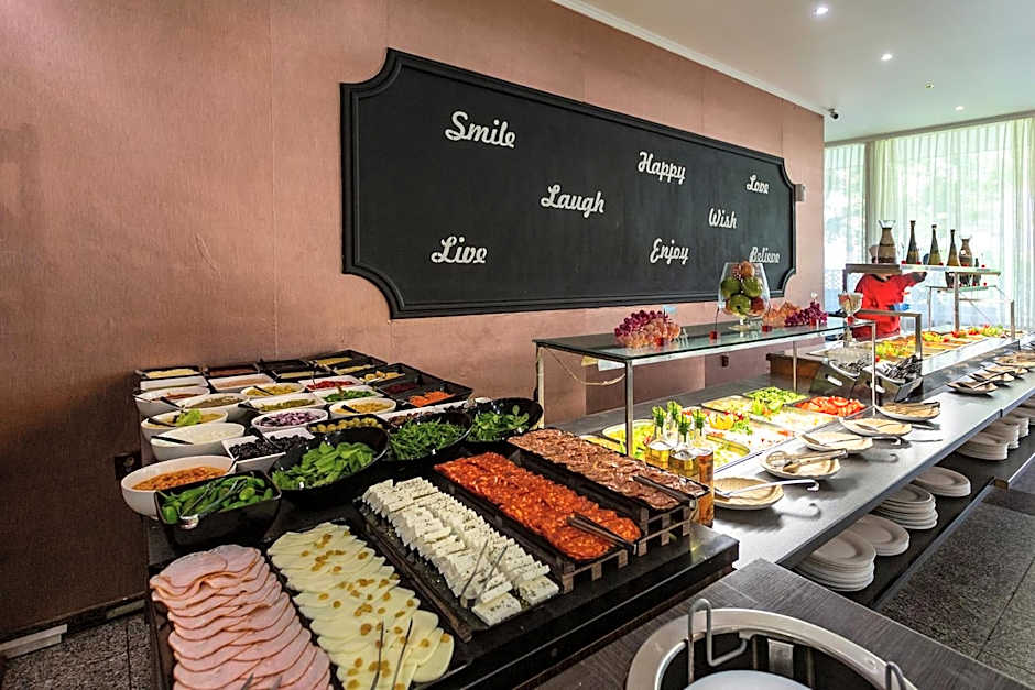 Mercury Hotel- All Inclusive