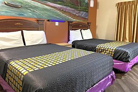 2 Queen Beds Non-Smoking