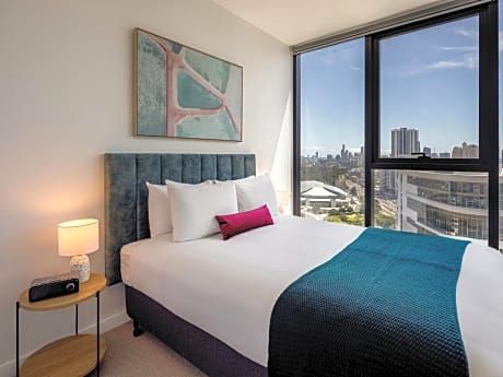 Two-Bedroom Ocean View Apartment- No Housekeeping