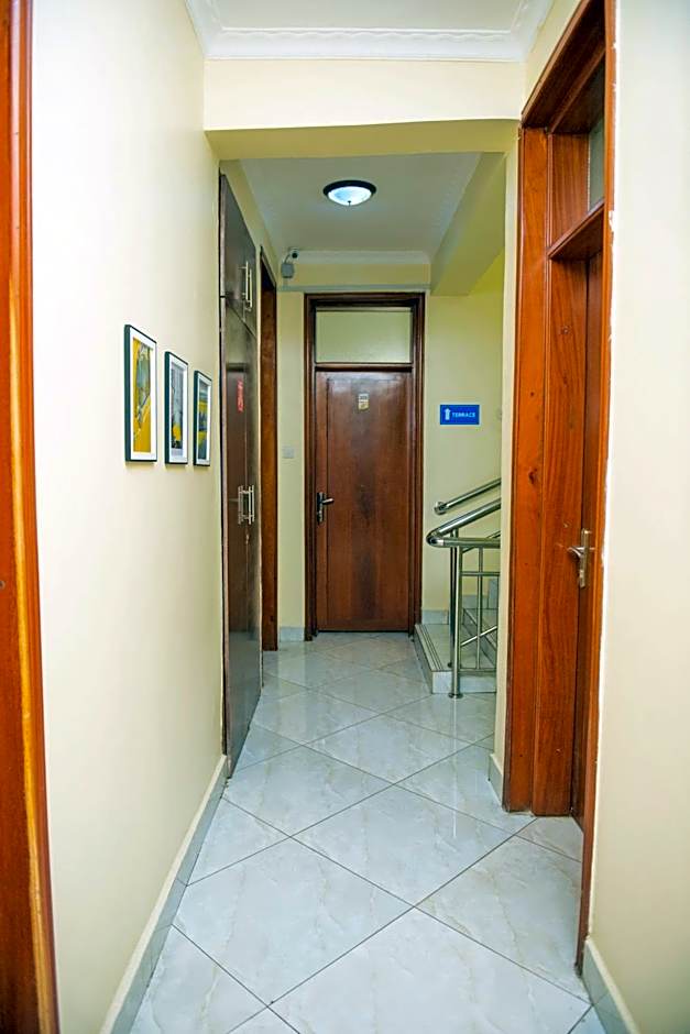 Airport Transit Lodges