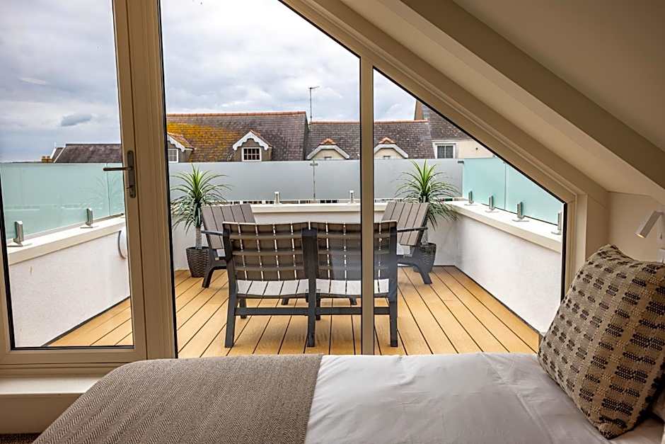 The Town Crier, Tenby