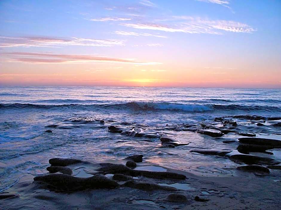 Laguna Shores Studio Suites