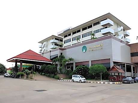 Jp Emerald Hotel