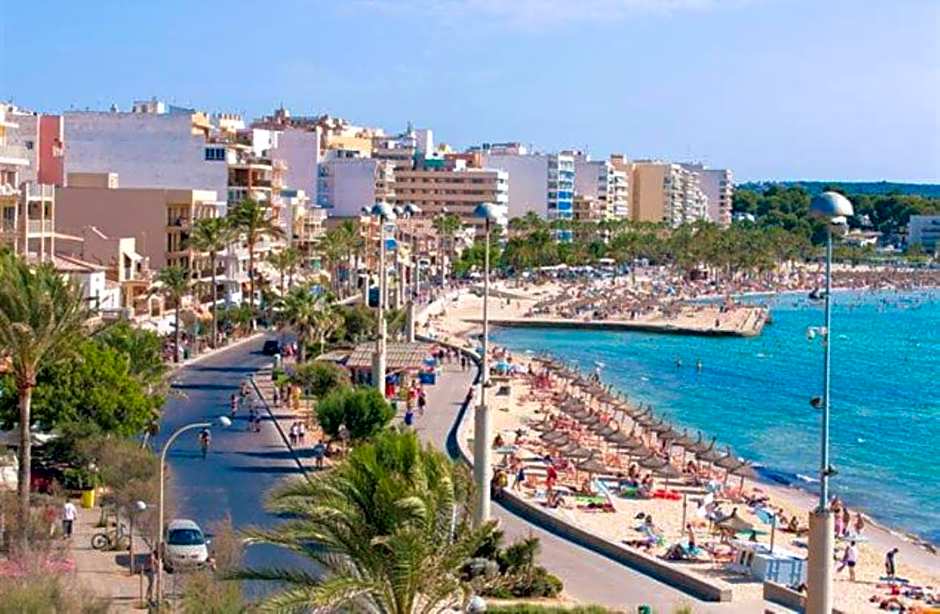 Hotel Iris - Only Adults