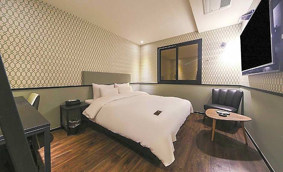 FrenchCode Hotel