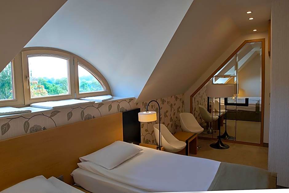 Photo 1 of 5 of Comfort 2 Beds