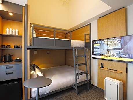 Queen Bunk Bed Room