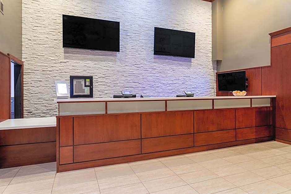 Ramada by Wyndham Northern Grand Hotel & Conference Centre