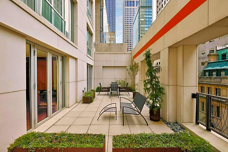 Chambers Hotel Central Park South, Sonder by Marriott Bonvoy