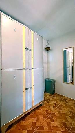 Bed in 8-Bed Mixed Dormitory Room