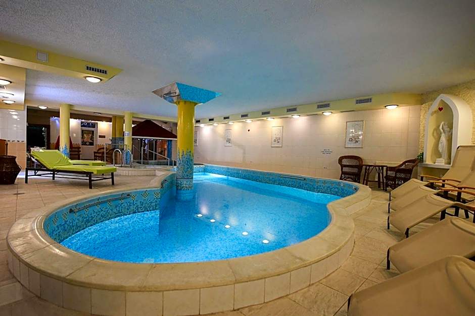 Hotel Korona Eger Wellness and Conference Hotel